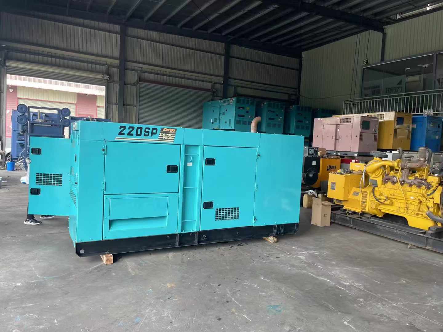 皋兰800kW 柴油发电机的输出电流波动范围是多少？