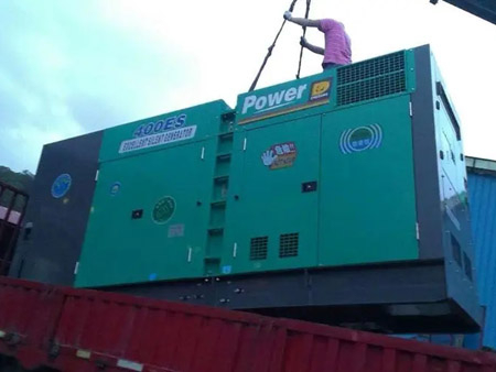 皋兰柴油发电机组转速不稳定时，如何对发动机进行维护？