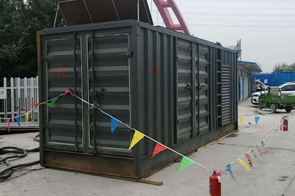 皋兰发电机租赁空气滤清器多久更换一次？