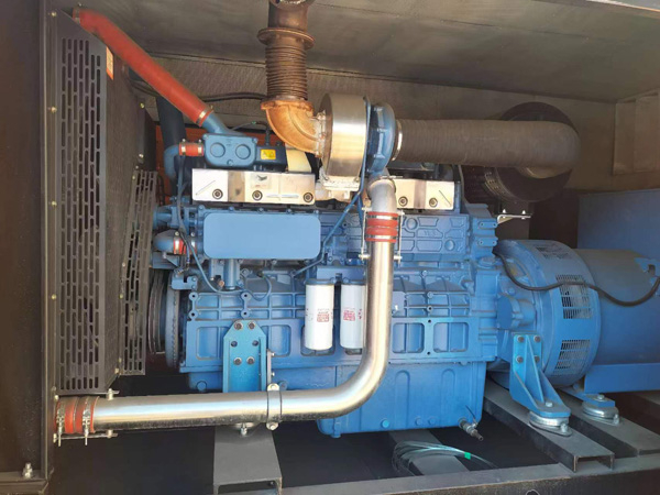 皋兰燃油消耗率与进气温度的具体关系是什么？