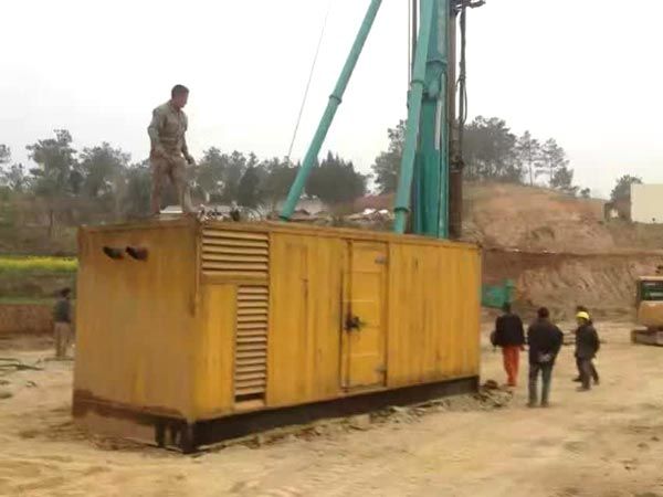 皋兰如何判断水冷式机油散热器密封件是否需要更换？